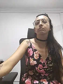 Snapshot of dalilla_macherano chatting on March 2025 11:27:02 PM dalilla macherano online show from March 2025 11:27:02 PM