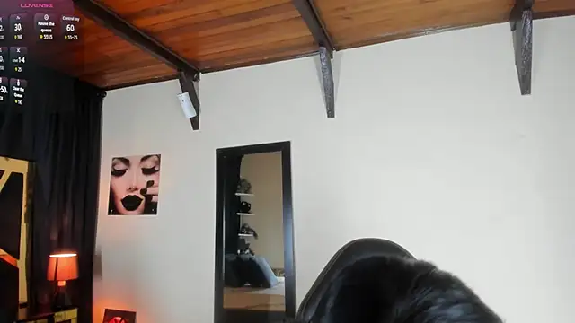 EmiliWilliams online show from November 2025 10:57:01 PM