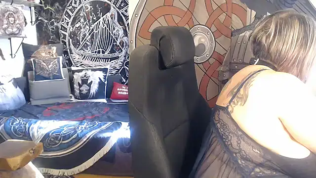 TittenMichelle online show from November 2025 11:37:01 AM