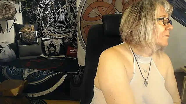 TittenMichelle online show from November 2025 07:56:01 AM