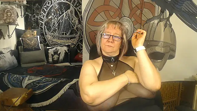 TittenMichelle online show from October 2025 07:04:02 PM