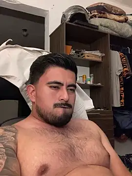 Snapshot of Rubens8866 chatting on March 2025 05:21:02 AM Rubens8866 online show from March 2025 05:21:02 AM