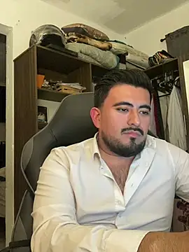 Snapshot of Rubens8866 chatting on March 2025 02:27:01 AM Rubens8866 online show from March 2025 02:27:01 AM