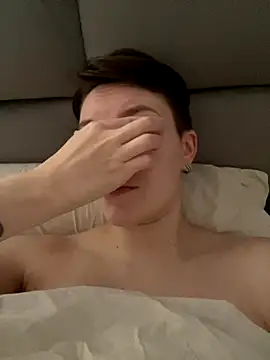 Snapshot of JessieFlower chatting on October 2025 08:48:02 AM JessieFlower online show from October 2025 08:48:02 AM