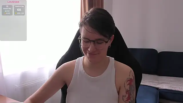 JessieFlower online show from April 2026 08:15:01 AM