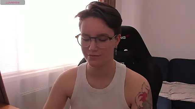 JessieFlower online show from April 2026 07:48:02 AM