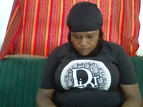 Snapshot of tight_pussy_gall chatting on February 2026 12:49:02 PM tight pussy gall online show from February 2026 12:49:02 PM