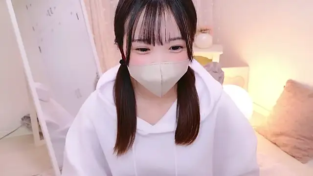 Snapshot of HONO_cha chatting on December 2024 03:28:02 PM HONO cha online show from December 2024 03:28:02 PM