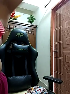 Payel-Sen online show from April 2026 07:37:01 AM