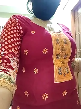 Payel-Sen online show from May 2026 06:28:02 PM