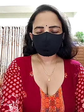 Payel-Sen online show from October 2025 06:07:01 PM