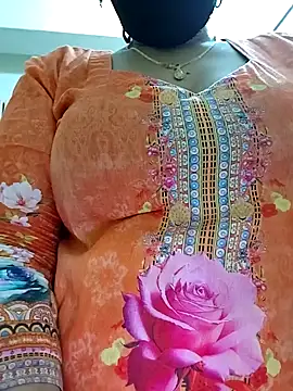 Payel-Sen online show from May 2026 06:33:02 PM