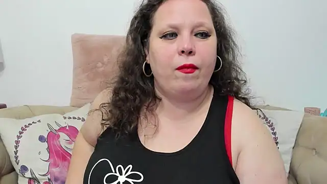 KarolineJoyy online show from February 2026 07:42:02 PM