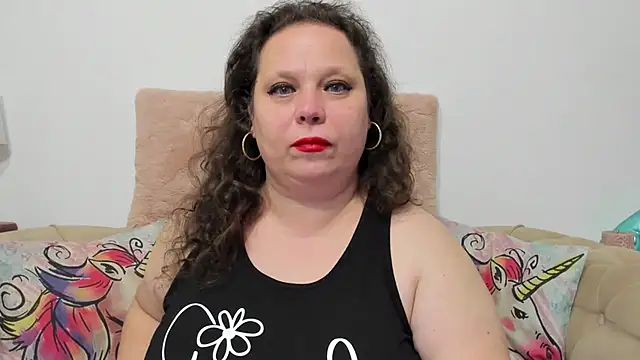 KarolineJoyy online show from November 2025 07:36:02 PM