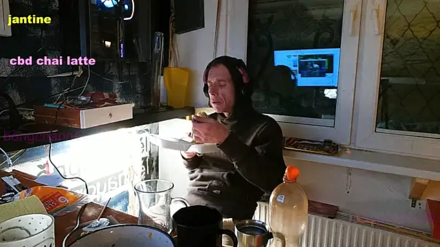 BongChannel online show from March 2025 09:48:02 PM