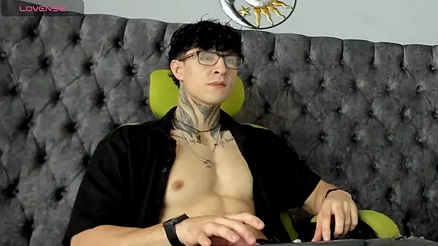 Snapshot of Jeins_carter chatting on March 2025 01:50:02 PM Jeins carter online show from March 2025 01:50:02 PM