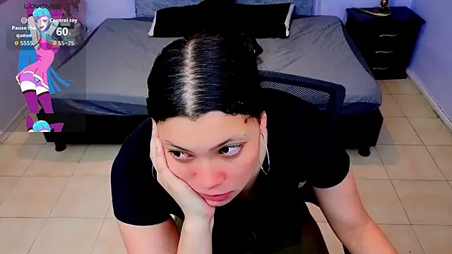 Lana stone  online show from October 2025 03:19:02 AM