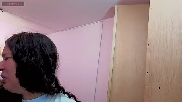 Lana stone  online show from March 2026 03:37:01 AM