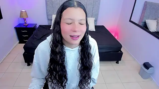 Lana stone  online show from March 2025 03:11:01 AM