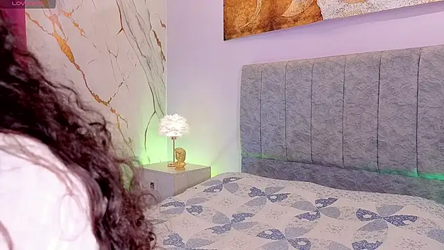 Lana stone  online show from April 2026 04:04:01 AM