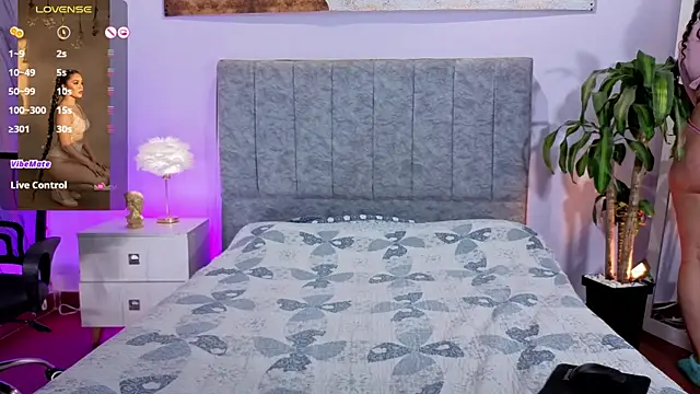 Lana stone  online show from April 2026 03:46:02 AM