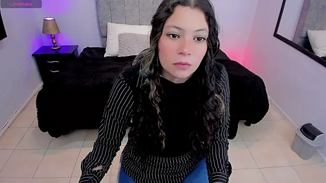 Lana stone  online show from March 2025 07:46:02 AM