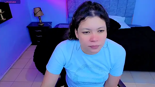 Lana stone  online show from October 2025 03:40:02 AM