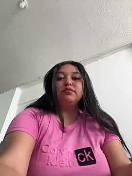 Snapshot of Kym_Owens chatting on February 2025 06:48:01 PM Kym Owens online show from February 2025 06:48:01 PM
