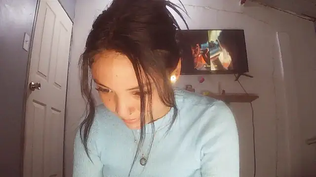 Snapshot of linzeysmith4 chatting on February 2026 04:34:02 AM linzeysmith4 online show from February 2026 04:34:02 AM