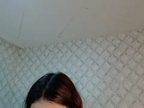 Emma-Wilson online show from May 2026 05:22:02 AM