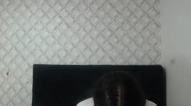 Snapshot of Emma-Wilson chatting on February 2025 06:23:01 PM Emma-Wilson online show from February 2025 06:23:01 PM