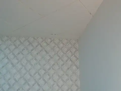 Emma-Wilson online show from April 2026 07:58:02 PM