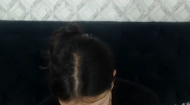 Snapshot of Emma-Wilson chatting on February 2025 10:38:02 AM Emma-Wilson online show from February 2025 10:38:02 AM