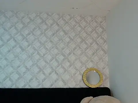 Emma-Wilson online show from January 2026 05:00:01 AM