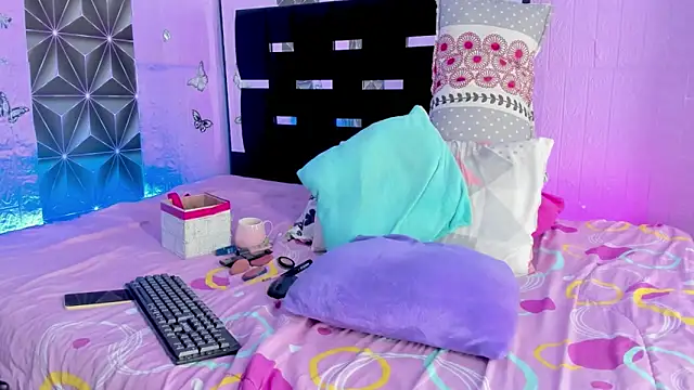 angi sousa2 online show from November 2025 12:44:01 AM