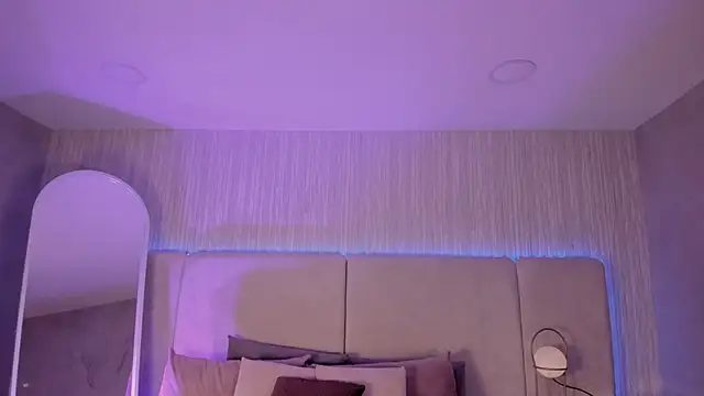 MALENA-ANGEL online show from October 2025 09:25:01 PM