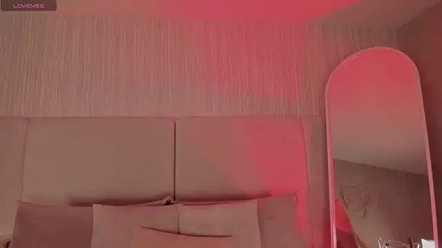 MALENA-ANGEL online show from December 2025 08:35:02 PM