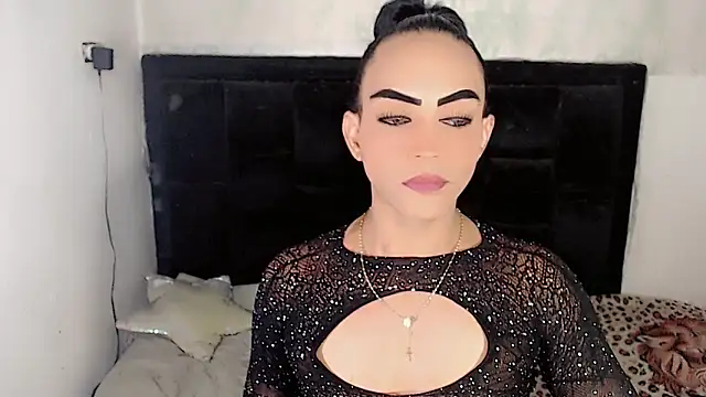 Michell Queen online show from April 2026 06:20:02 AM