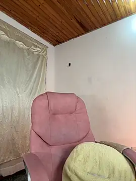 paula brunette online show from November 2025 04:01:02 AM