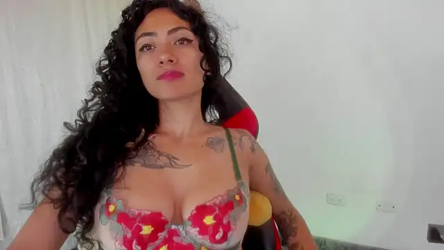paula brunette online show from October 2025 02:54:01 AM