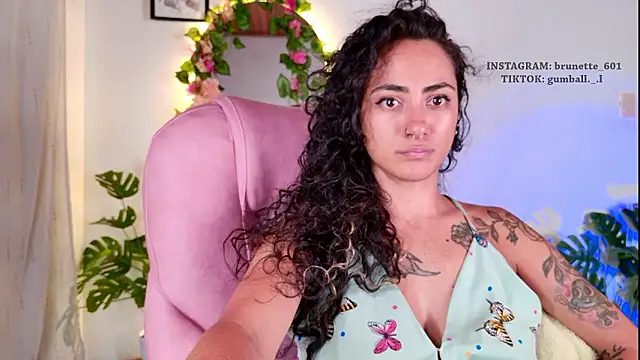 paula brunette online show from March 2026 04:22:01 AM