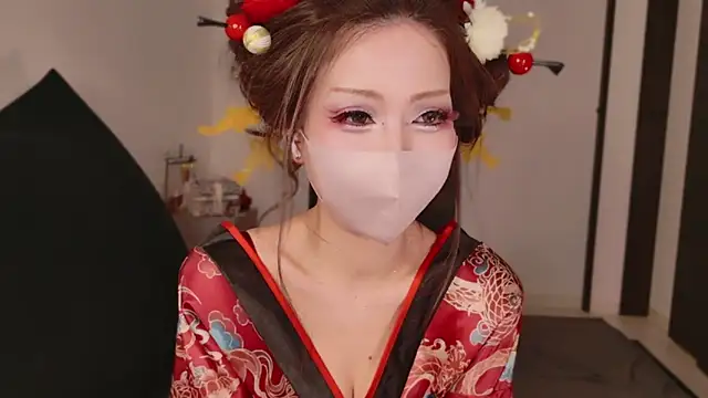 Snapshot of miRei- chatting on March 2026 11:05:02 AM miRei- online show from March 2026 11:05:02 AM