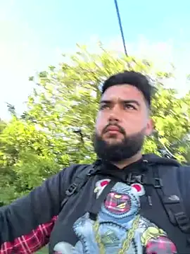 bigdickgio6923 online show from February 2026 01:22:02 PM