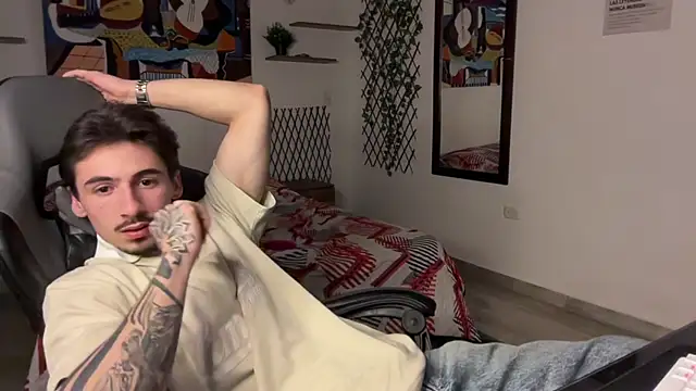 David Brown18 online show from December 2025 12:11:02 AM