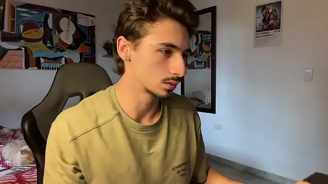 David Brown18 online show from December 2025 09:51:01 PM