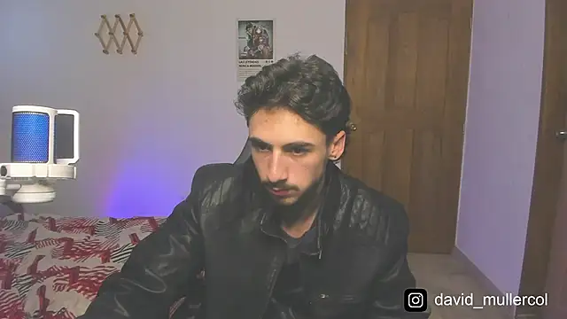 David Brown18 online show from February 2025 01:02:02 AM