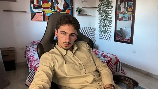 David Brown18 online show from November 2025 09:52:01 PM