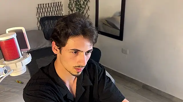 David Brown18 online show from March 2026 09:05:02 PM