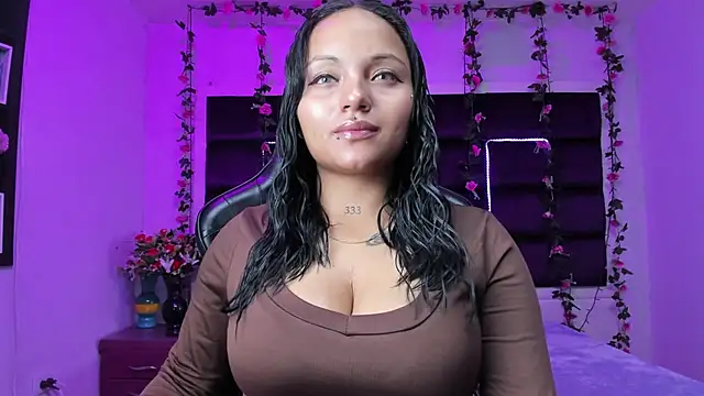 sweelanna   online show from November 2025 01:21:02 AM