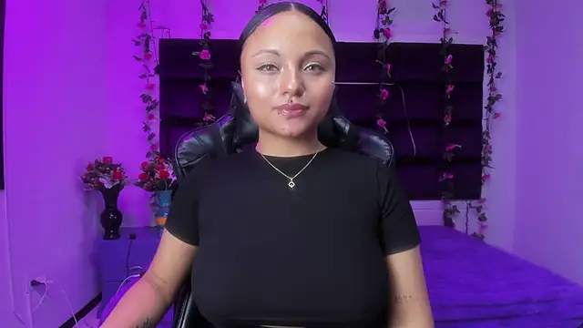 sweelanna   online show from April 2026 01:46:01 AM